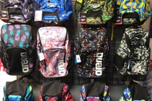 Melhores Mochilas para Natação: TYR, Speedo, Arena